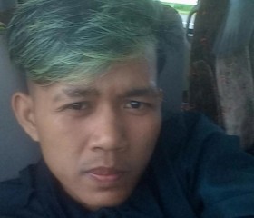 Boys, 24, Depok (West Java)