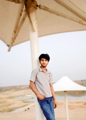 Rihaan Khan, 18, India, Faridabad