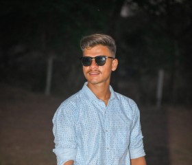 dhruv, 20 лет, Ahmedabad
