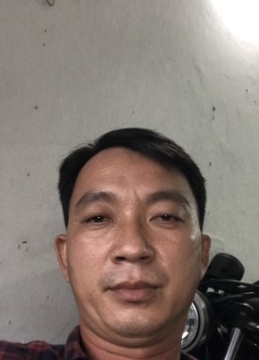 Cậu Út, 44, Công Hòa Xã Hội Chủ Nghĩa Việt Nam, Thành phố Hồ Chí Minh