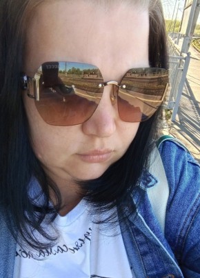 Alena, 36, Russia, Volkhov