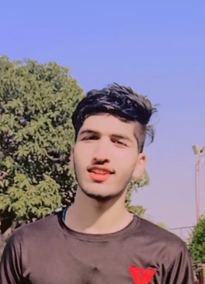 Malik Usama, 18, پاکستان, لاہور