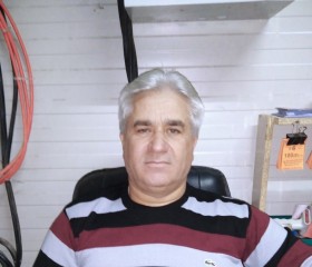 ПЕТРУ, 53 года, Chişinău