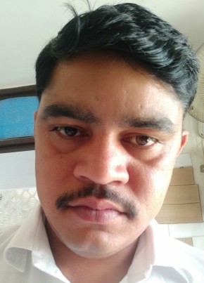 Manjeet, 45, India, Delhi