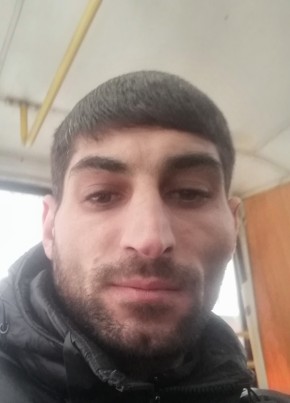 Manvel, 33, Spain, Madrid