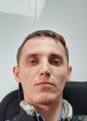 Александр, 38, Россия, Радужный (Югра)
