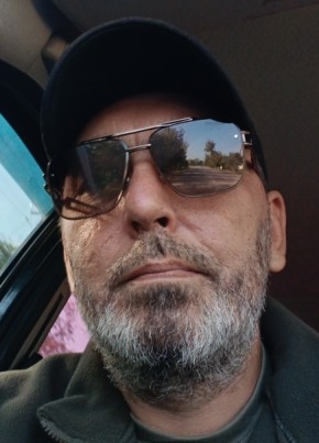 Дима из Токмака 42 года