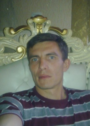 Иван из Шымкента 49 лет