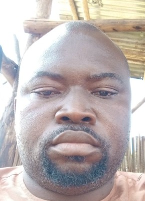 Goudjou Martinie, 45, République du Bénin, Porto Novo