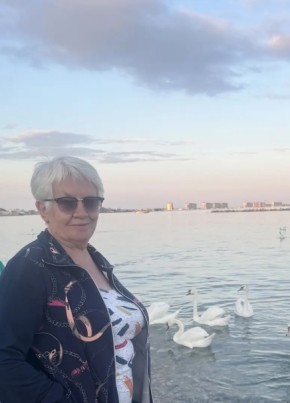 Татьяна из Таганрога 72 года