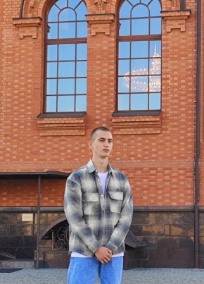 Андрей