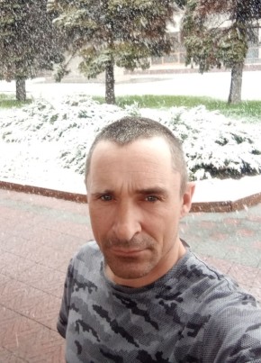 Николай из Грамотеино 43 года