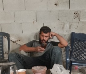 yaseer, 30, Tel Aviv