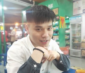 L先生, 25, Shangqiu