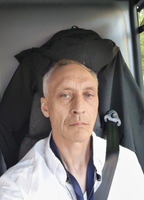 Константин из Москвы 51 год