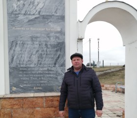 Михаил, 59 лет, Курск