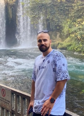 Mustafa, 29, Türkiye Cumhuriyeti, İstanbul