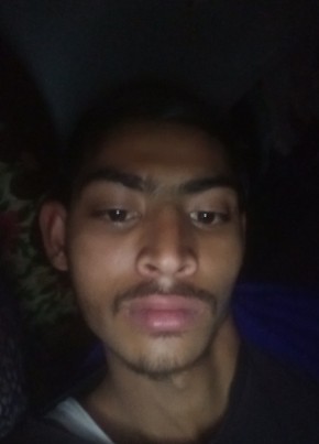 Faruk, 18, India, Mahwah