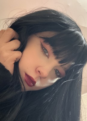 Полина из Миасса 18 лет