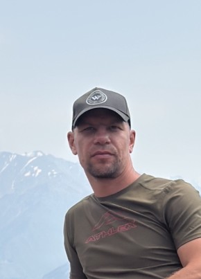 Кирилл из Санкт-Петербурга 43 года