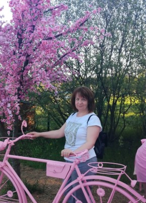 Елена, 58, Россия, Белгород