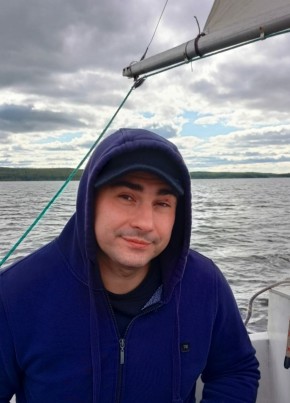 Иван, 40, Россия, Новоуральск