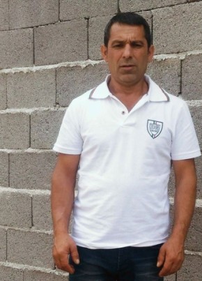 Yilmaz, 50, Türkiye Cumhuriyeti, Çubukdağı