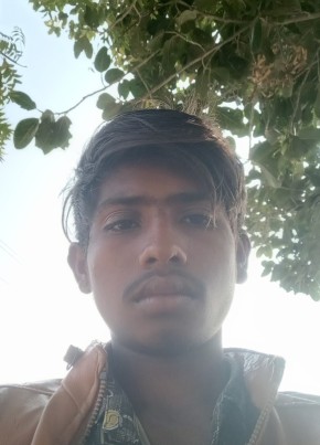 Dahans Thakor, 21, India, Bhubaneswar