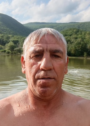 Шахназар из Ртищево 18 лет