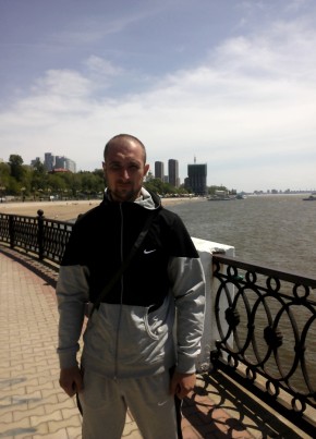 Артур, 33, Україна, Вінниця