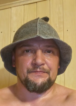 Максим из Дзержинска 41 год