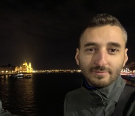 Albanian09, 31, Tirana