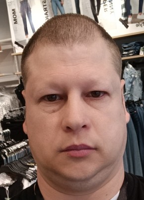 Frostly, 43, Romania, Mediaș