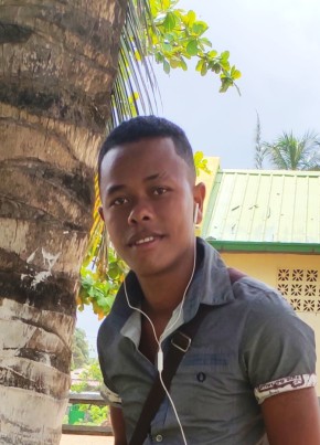 Djarous romie, 31, République de Madagascar, Manakara