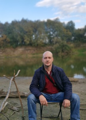 Федор, 43, Россия, Ялуторовск
