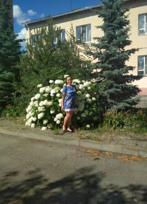 Ольга, 52, Россия, Батайск