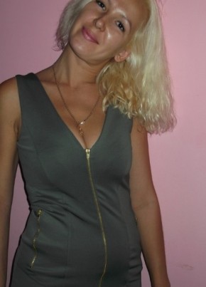 Юлия, 34, Rzeczpospolita Polska, Warszawa