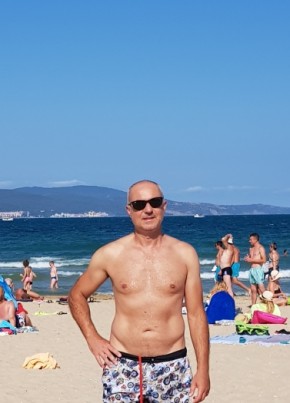 Riccardo, 55, Repubblica Italiana, Perugia