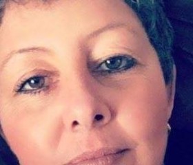 Debbie, 27, Moncton