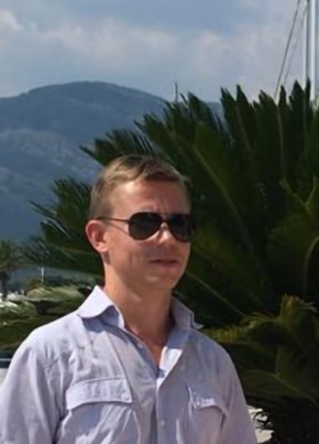 Dmitriy, 40, Russia, Moscow