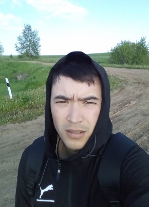 Василий, 27, Россия, Уфа