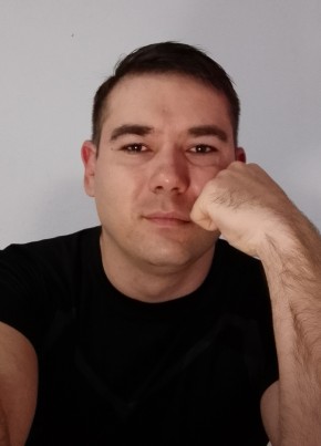 Илья из Челябинска 37 лет