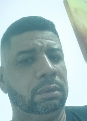 Luiz Fábio из São José dos Campos 46 лет
