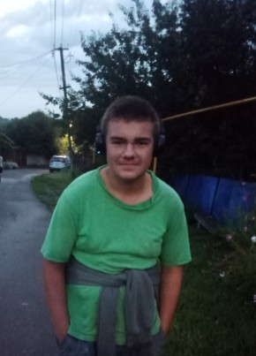 Андрей, 19, Россия, Лиски