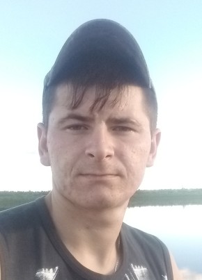 Николай, 30, Россия, Верхняя Тойма