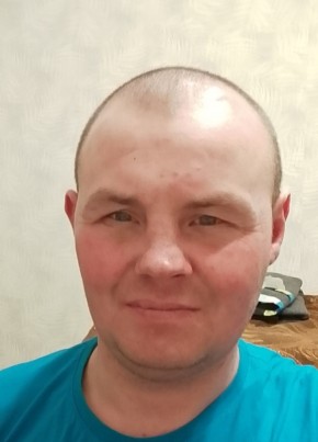 Максим из Москвы 38 лет
