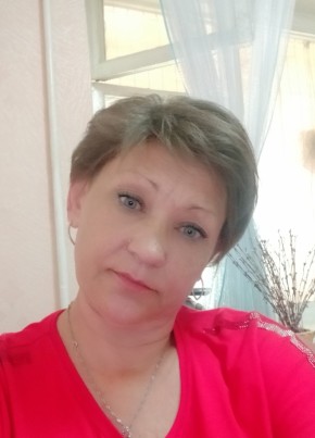 Юлия, 52, Россия, Симферополь