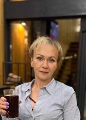 Марина из Магадана 49 лет