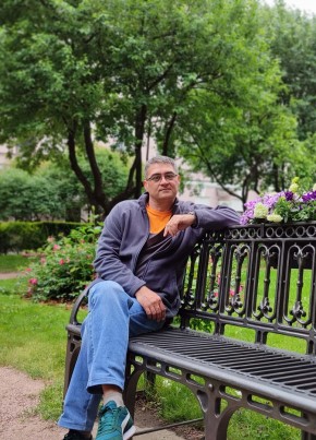 Роман из Донецка 48 лет