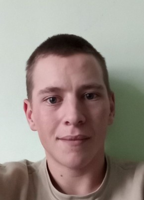 Данила из Богучара 21 год